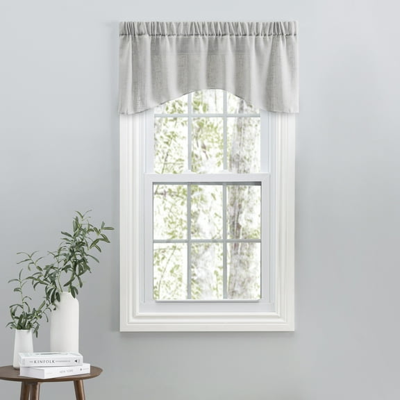 Ricardo Shannon Cresent Valance