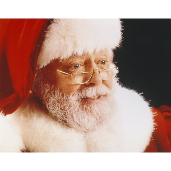 Richard Attenborough in Santa Costume Photo Print (24 x 30)