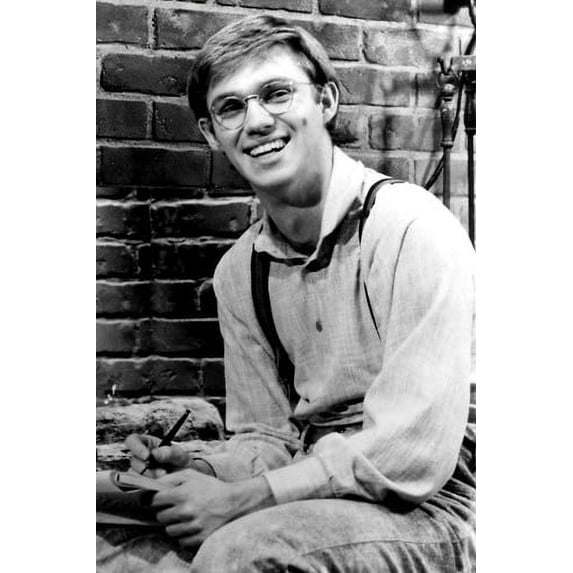 Richard Thomas 24x36 Poster smiling from The Waltons