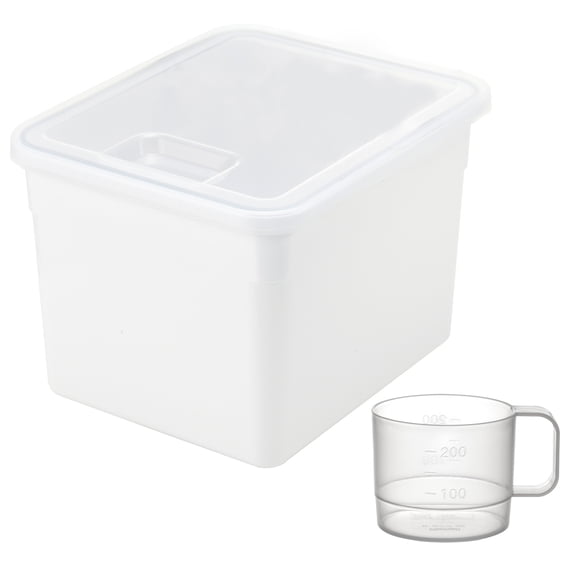 Richell Pet Stuff Container Medium, Lid with Hinge for Food or Toy Storage, Comes with Measuring Cup, Storage for Dogs, Cats and Small Animals