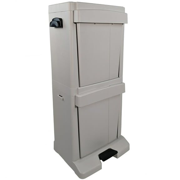 Richell: Pet Stuff Tower in Gray & Black