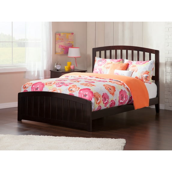 Richmond Traditional Bed with Matching Foot Board in, Multiple Colors and Sizes