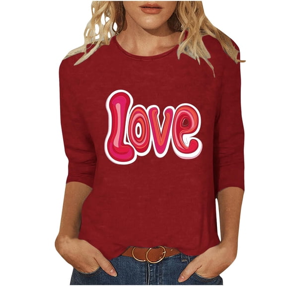 Riecok 3/4 Sleeve T Shirts for Women Valentine's Day Crewneck Pullover Lightweight Tunic Tops Cozy Holiday Blouses