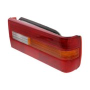 Right Tail Light Assembly - Compatible with 1990 - 1992 Volvo 740 Sedan 1991