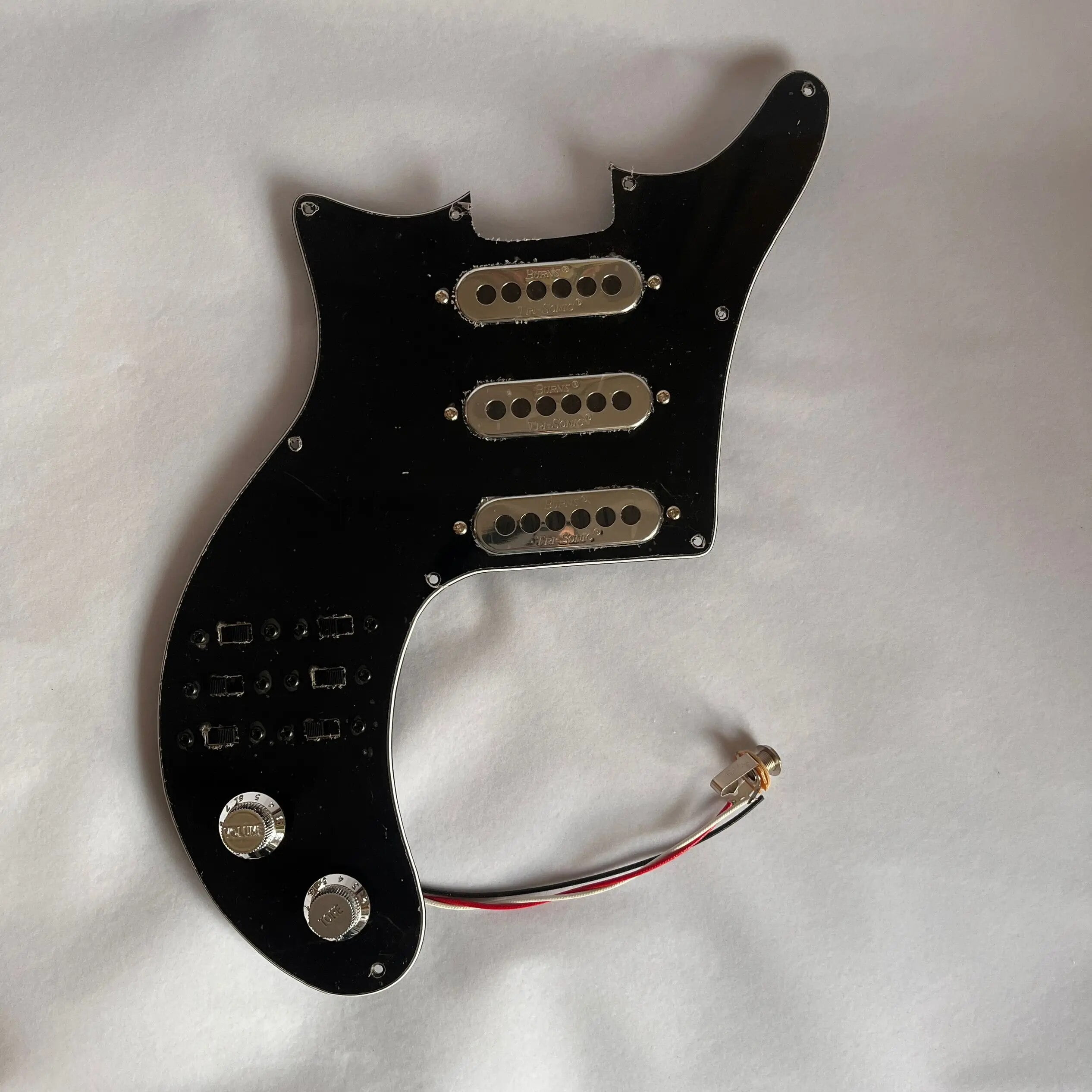 Right and Left SSS Prewired Guitar Pickguard Set Burns TriSonic