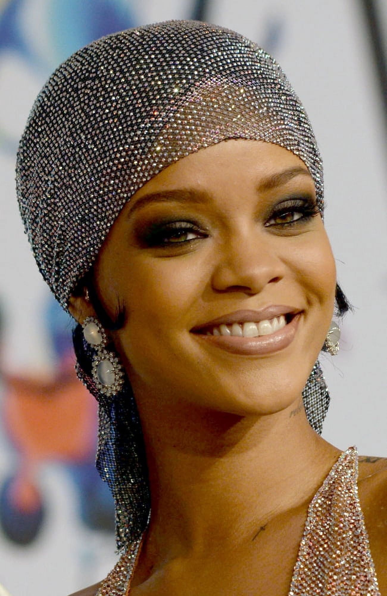 Rihanna At Arrivals For 2014 Cfda Fashion Awards - Part 2 Canvas Art -  (16 x 20)