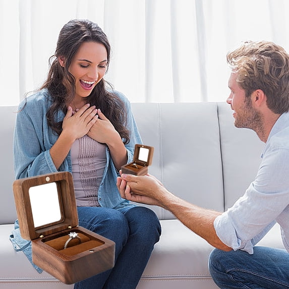 Ring Box Jewelry Box Wooden Ring Box Engagement Ring Holder Box with 1 Slot Wedding Ring Box for Ring Elegant and Retro Ring Holder Box for Wedding Proposal