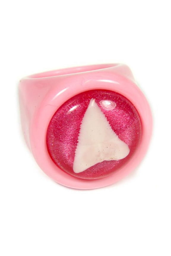 Ring Shark Tooth Pink with Pink Background Size 7