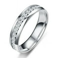 Ring on Sale！A Stainless Steel Ring with A Circular Point Diamond Is