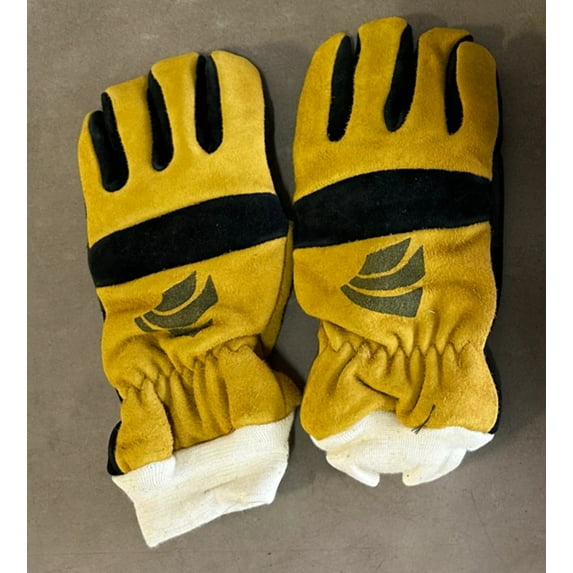 Ringers Gloves Firefighters Gloves,Gauntlet Cuff,M,PR 630