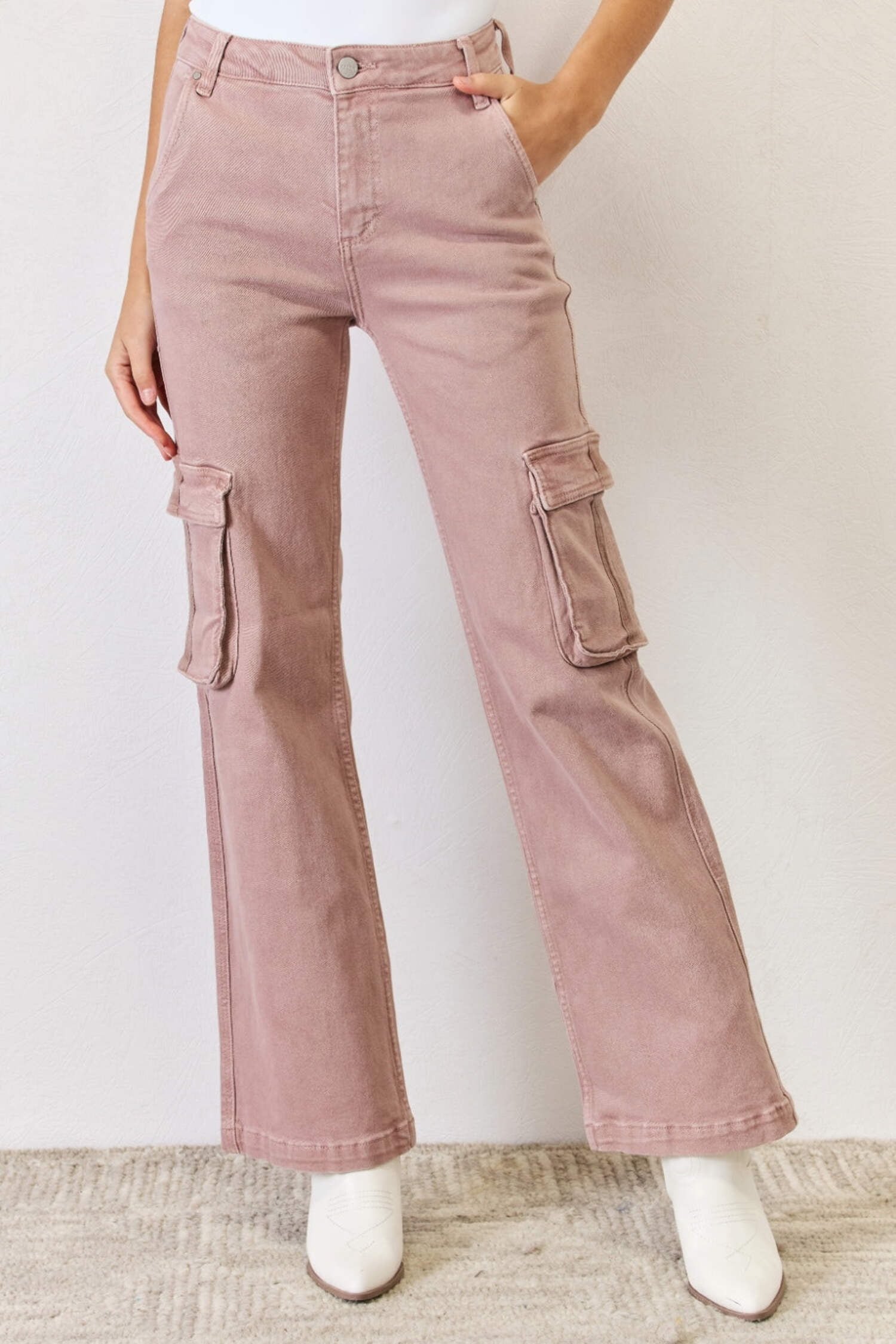 WIDE-LEG JEANS