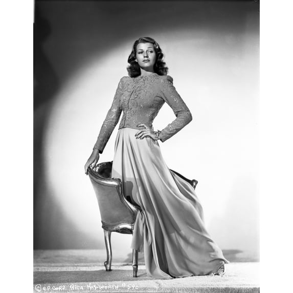 Rita Hayworth Pose on the Chair in Black and White Photo Print (24 x 30)