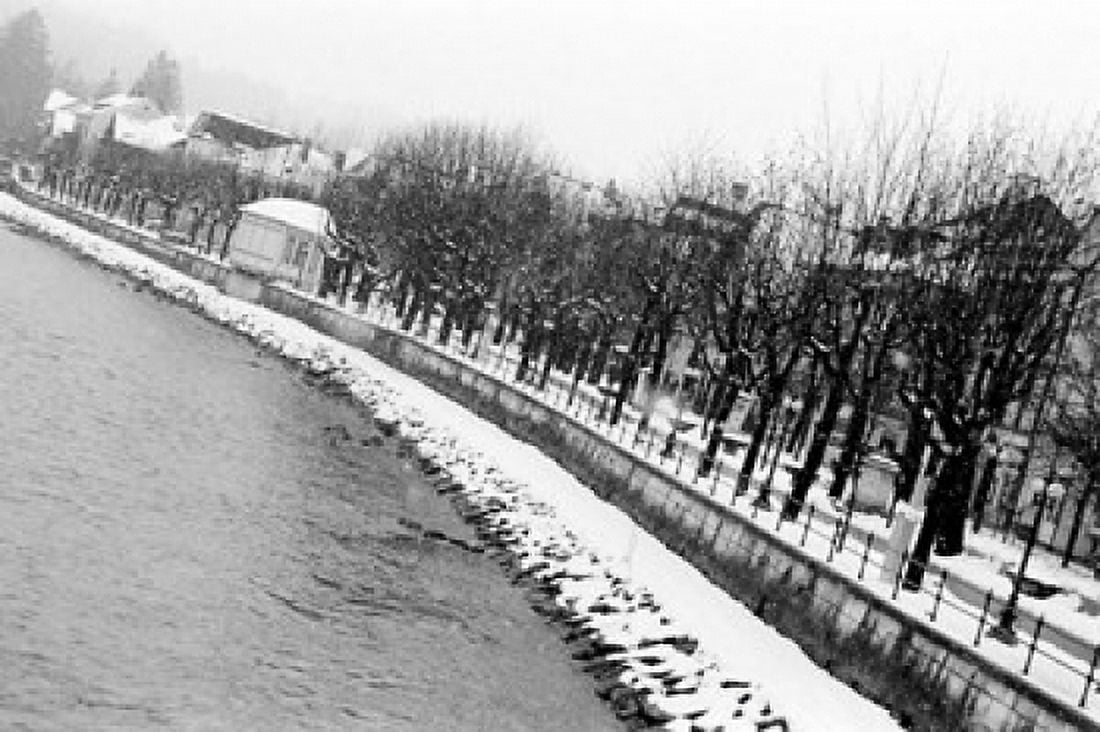 River Salzach in Winter Canvas Art - Walter Bibikow DanitaDelimont (36 x 24)