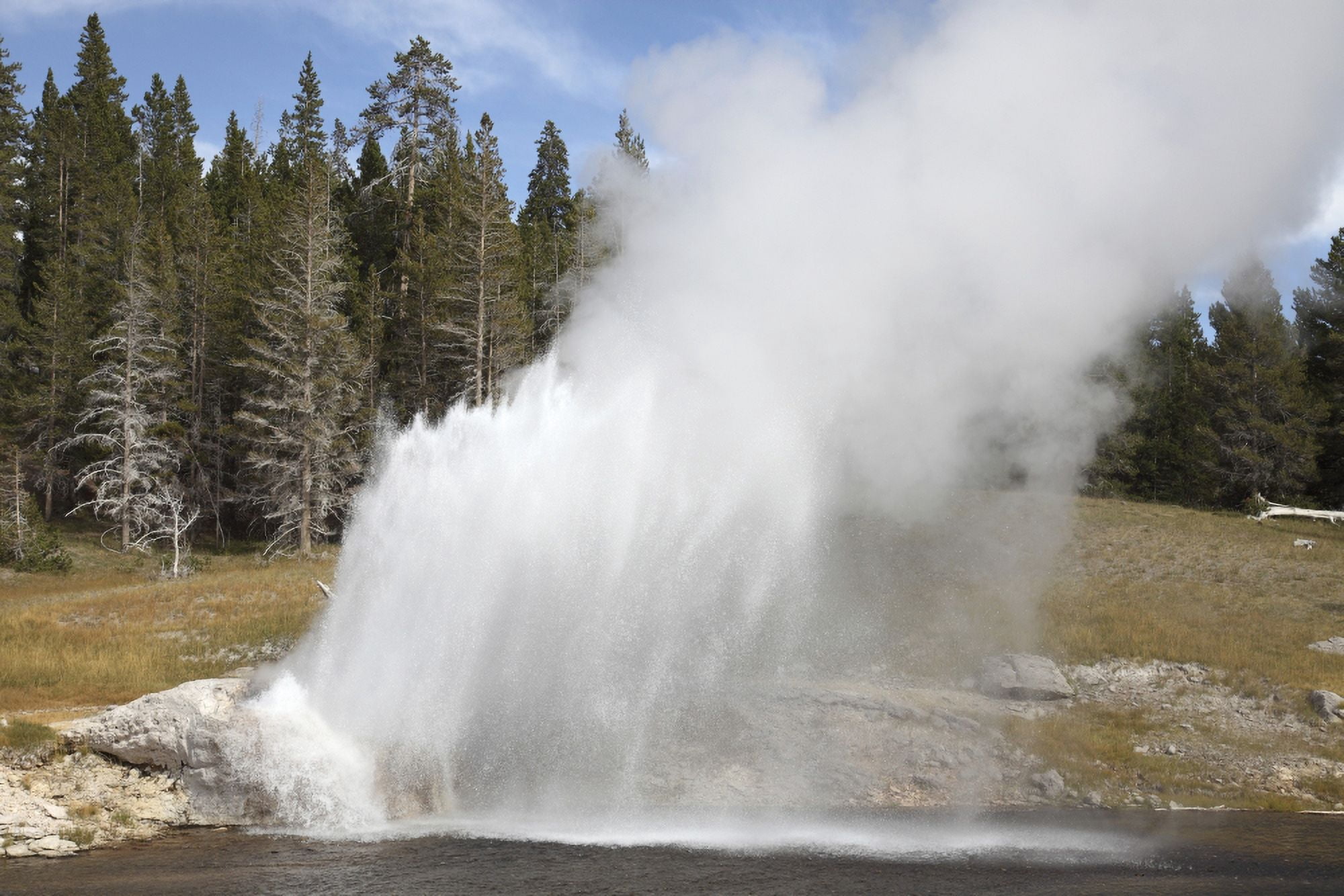 Riverside Geyser erupting Upper Geyser Basin geothermal area Yellowstone National Park Canvas Art - Richard RoscoeStocktrek Images (18 x 12)