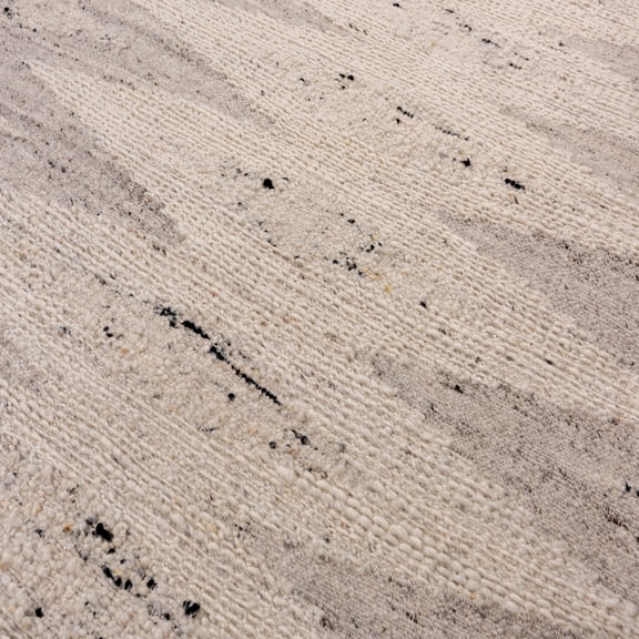 Rizzy Hand Spun Wool/Cotton Transitional White Area Rugs 5' x 7'6"