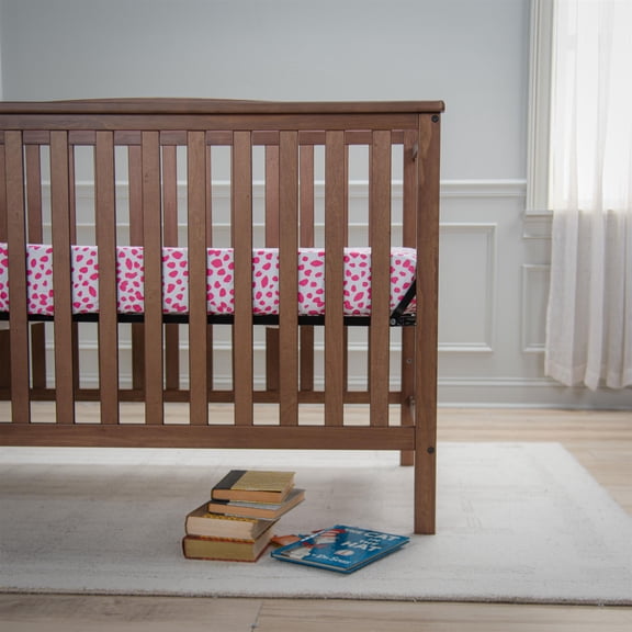 Rizzy Home 28" X 52" White/Pink Dots Cotton Cribsheet