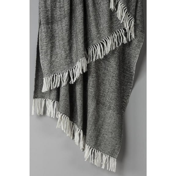 Rizzy Home 50" x 60" Throw