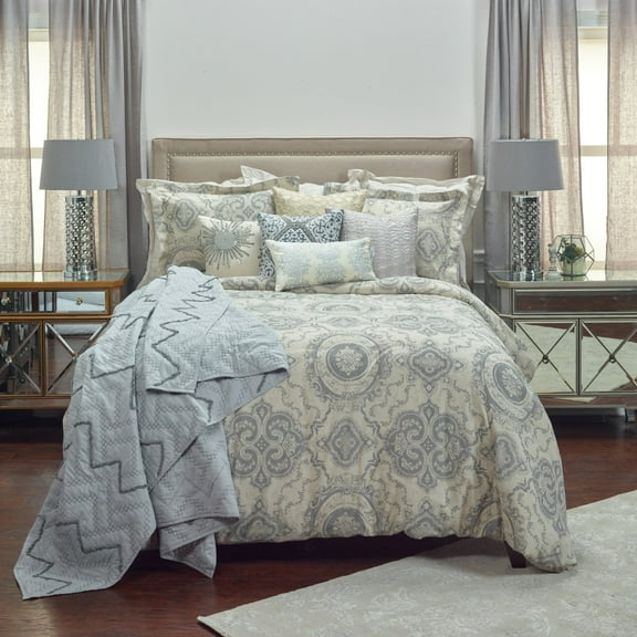 Rizzy Home 70" x 86" Duvet - BT4194