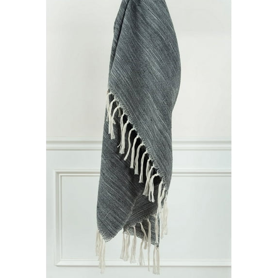 Rizzy Home Abstract 50"x60" Poly Pet Throw in Multi-Color in Blacks