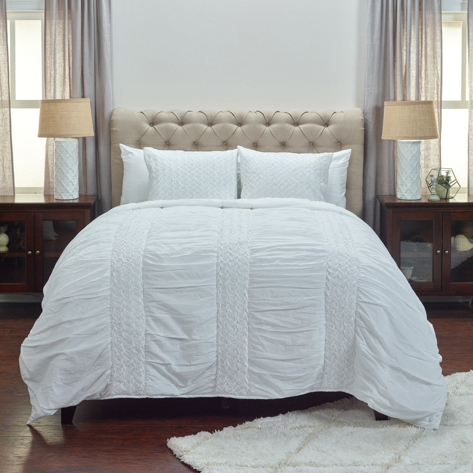 Rizzy Home Carly White Queen Size Quilt 90 Inches X 92 Inches