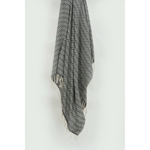 Rizzy Home Chevron Hand Loomed Woven Throw Black/ Natural