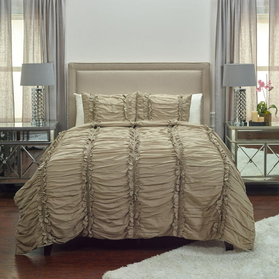 Rizzy Home QLTBQ425100KI1692 Clementine Bedding, Khaki - 106 x 92 in.
