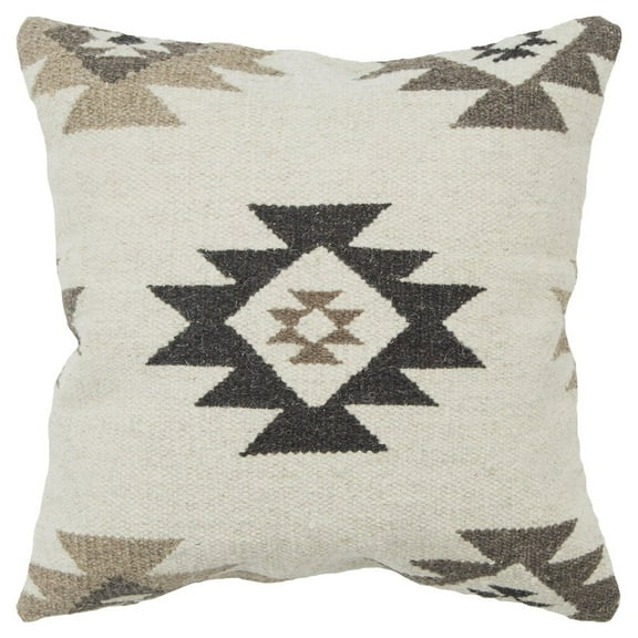 Rizzy Home Southwest 22" x 22" Wool Pillow Cover in Natural