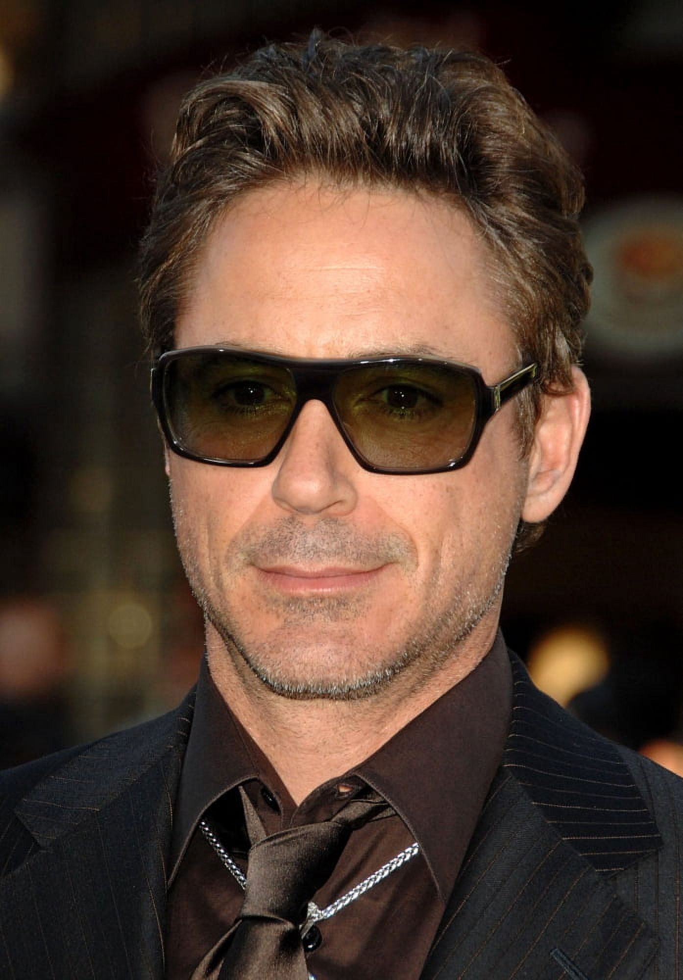 Robert Downey Jr At Arrivals For Orphan Premiere Canvas Art - (16 x 20)