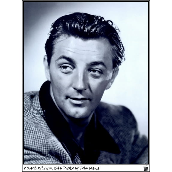 Robert Mitchum - 1946, Photo by John Miehle Photo Print (8 x 10)