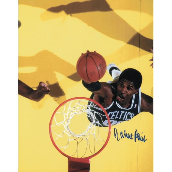 Robert Parish Autographed 8x10 Photo Boston Celtics SKU #244782