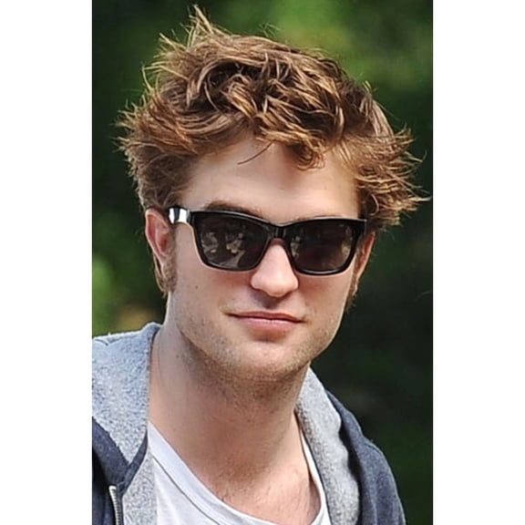 Robert Pattinson On Location For Remember Me Film Shooting On Location In Central Park Photo Print
