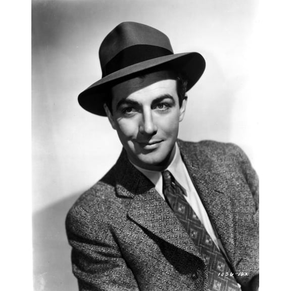 Robert Taylor Posed in Suit and Hat Photo Print (8 x 10)