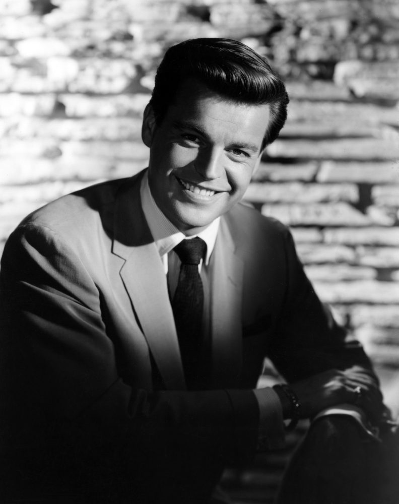 Robert Wagner Canvas Art - (16 x 20)
