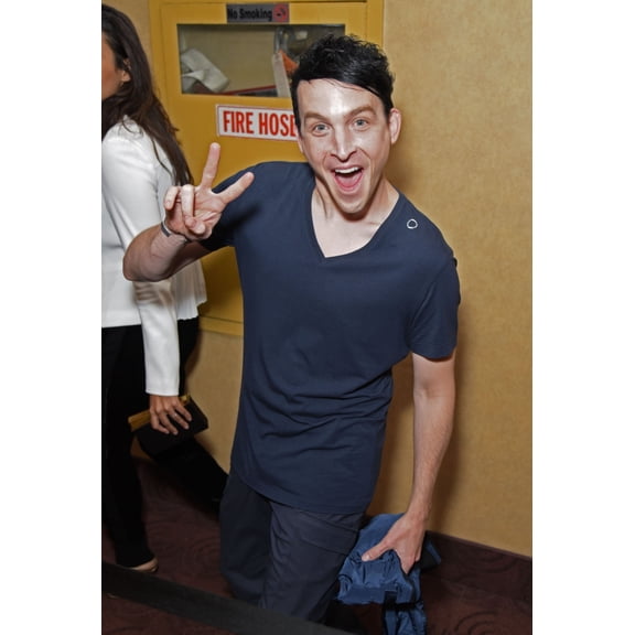 Robin Lord Taylor At Tribeca Tv Festival For Gotham At Arrivals For Will & Grace An Exclusive Celebration And