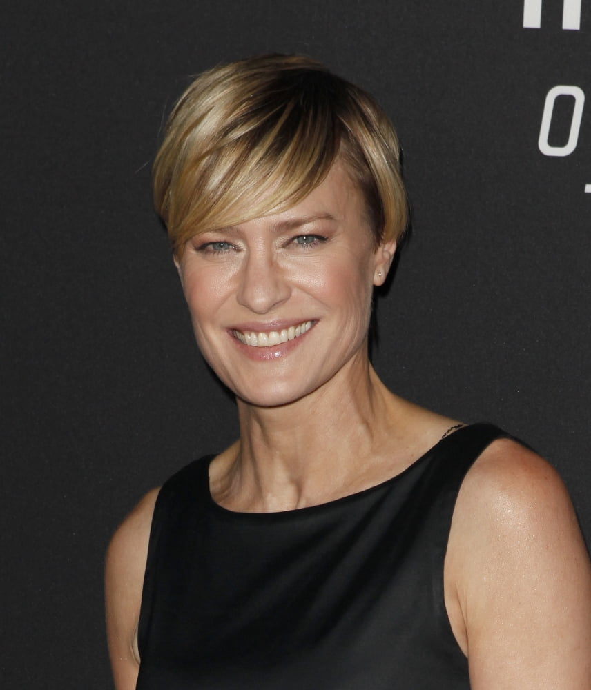 Robin Wright At Arrivals For House Of Cards Season 2 Premiere Canvas Art - (16 x 20)
