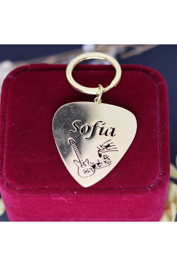 Rock Guitar Pick Musical Keychain for Women Men Stainless Steel Custom Name Key Chain Music Bag Charm Keyring Jewelry