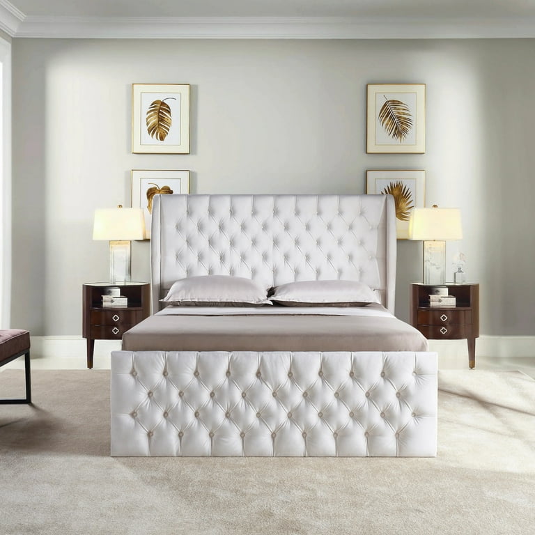 White chesterfield headboard discount