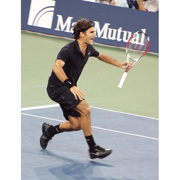 Roger Federer At Arrivals For Candids - 2007 Us Open Tennis Tournament Usta Billie Jean King National Tennis Center