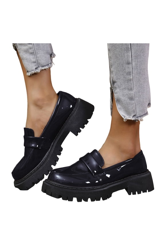 Women's Vintage Patent-Leather Oxfords Penny Loafers Walking Shoes 2026 Spring Fall Trendy Casual Platform Chunky Lug Sole Mid Heels Slip on Dress Shoes Black Size 6.5