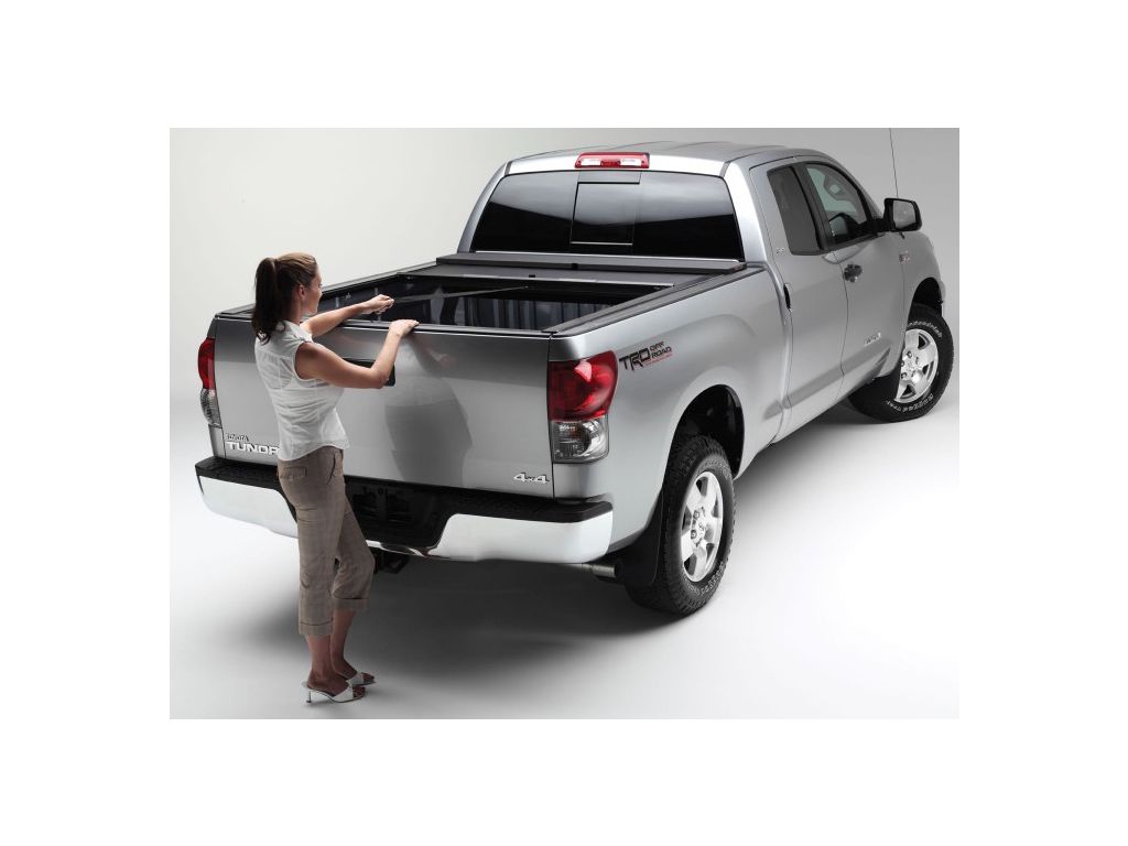 RollNLock by RealTruck MSeries Retractable Truck Bed Tonneau Cover
