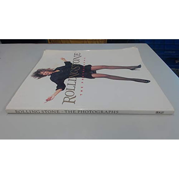 Pre-Owned Rolling Stone: The Photographs (Paperback) 0671880039 9780671880033