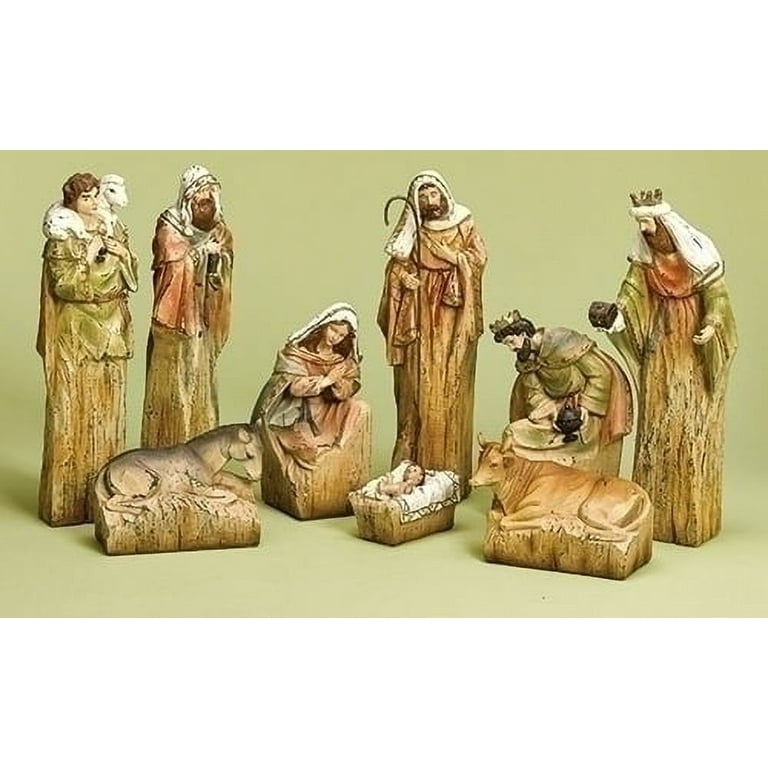 Hand high quality carved 9 piece wood nativity scene