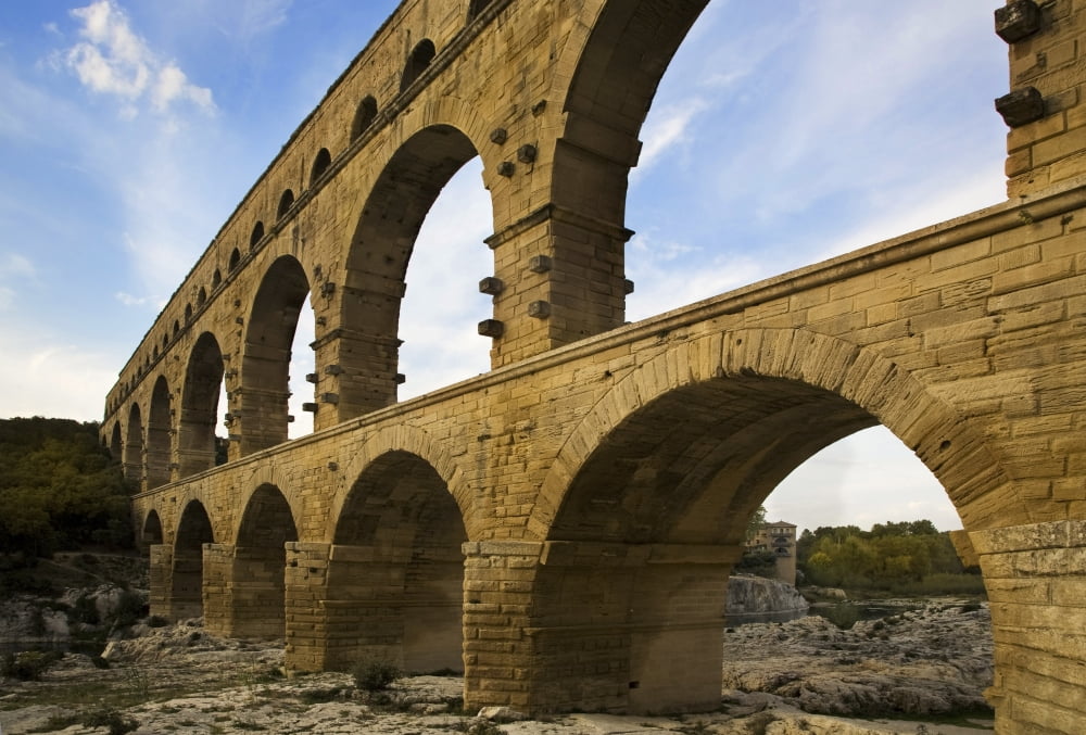 Roman Aquaduct Pont de Gard Provence France Canvas Art - George Munday Design Pics (17 x 11)