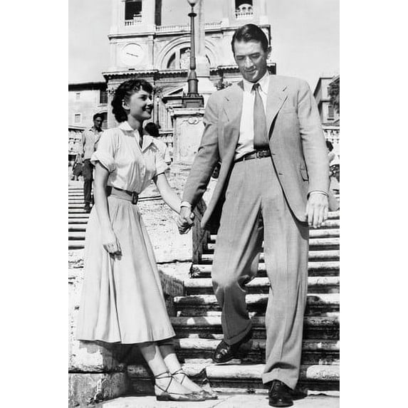 Roman Holiday 24X36 Poster Gregory Peck hand in hand with Audrey Hepburn on Spanish Steps
