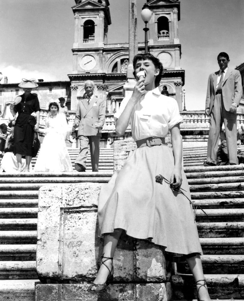 Roman Holiday Canvas Art - (16 x 20)