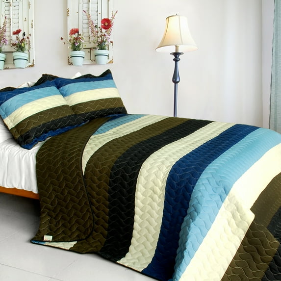Romantic Town 3PC Vermicelli-Quilted Patchwork Quilt Set (Full/Queen Size)