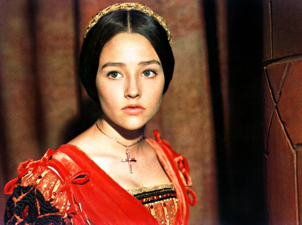 Romeo And Juliet Canvas Art - (28 x 22)