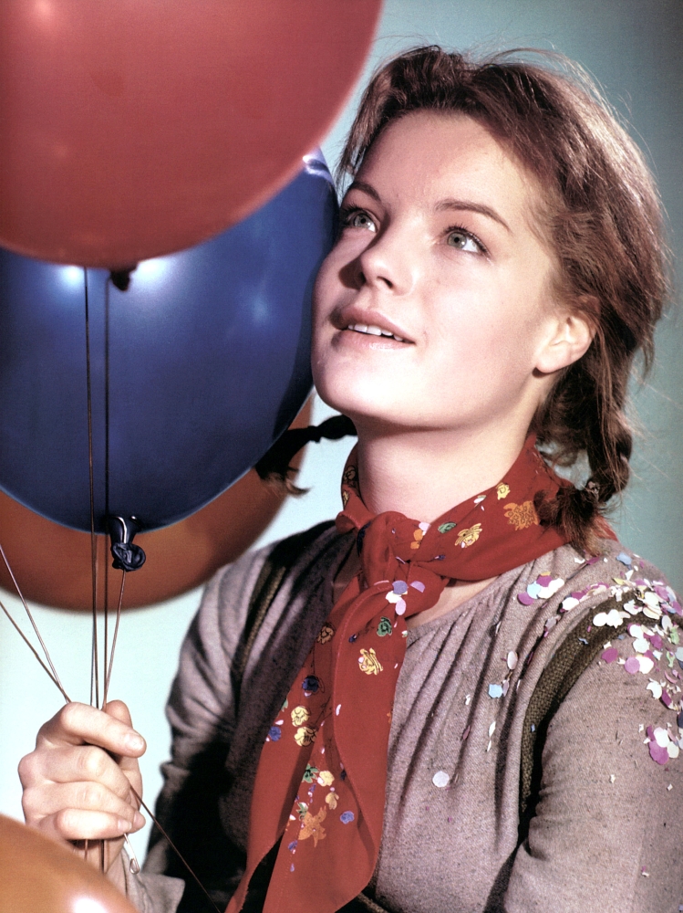 Romy Schneider Canvas Art - (16 x 20)