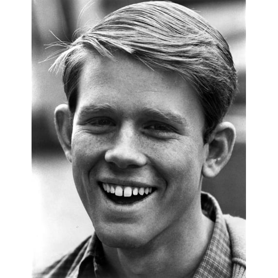 Ron Howard smiling Photo Print (8 x 10)