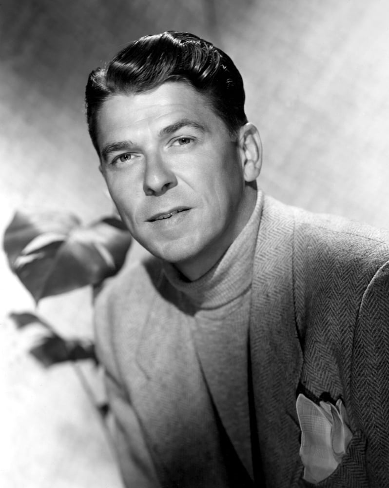 Ronald Reagan Canvas Art - (16 x 20)
